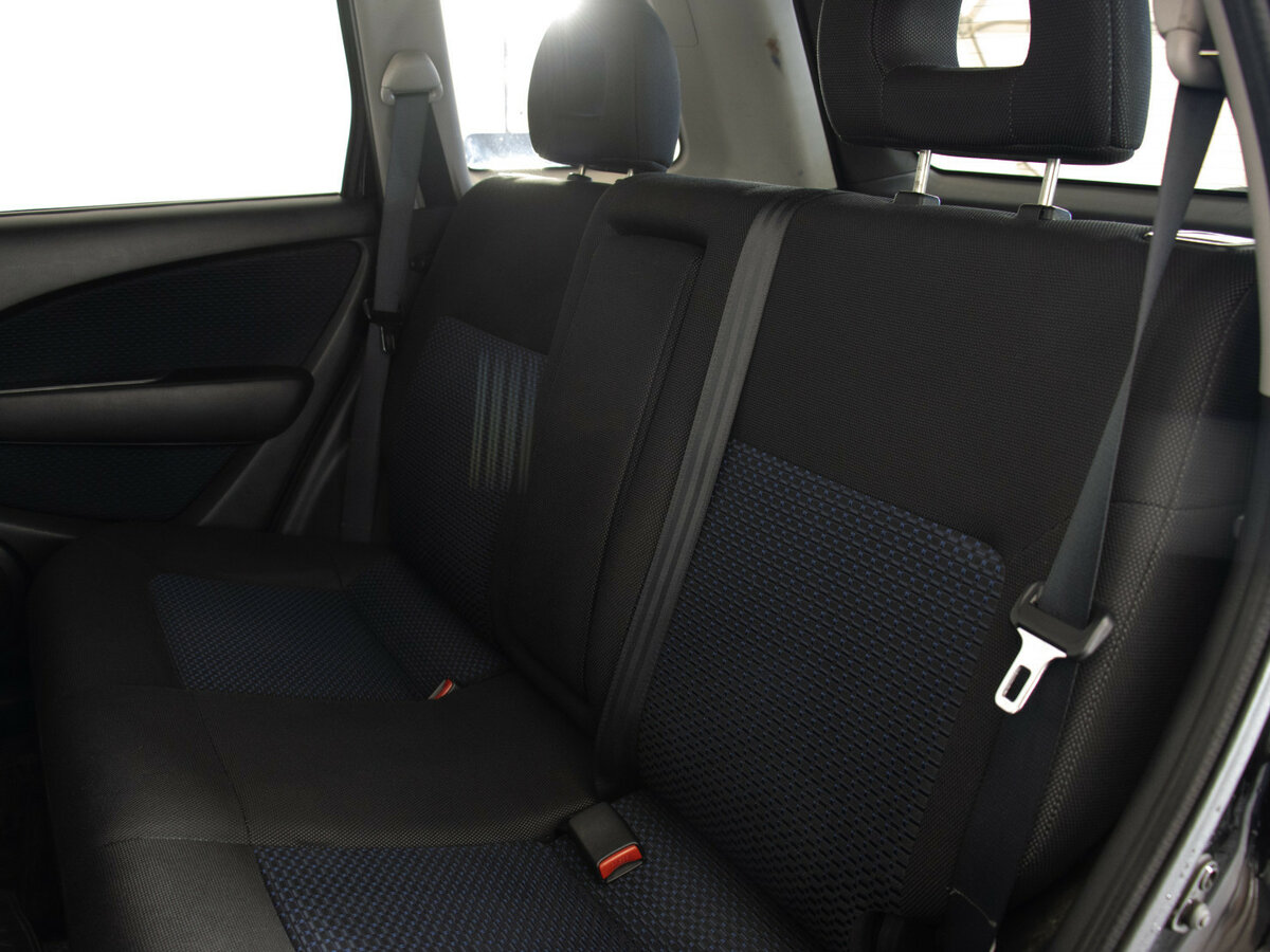 Mitsubishi Airtrek с пробегом — 2004 год. Фото: #13