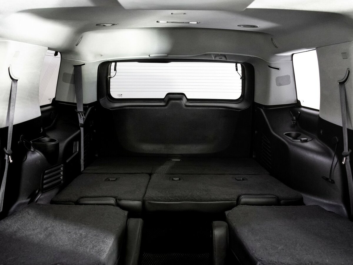 Cadillac Escalade с пробегом — 2015 год. Фото: #20