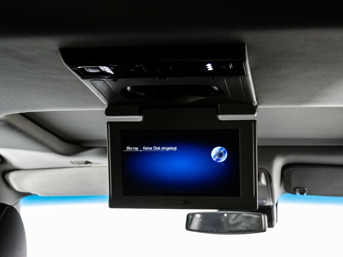 Cadillac Escalade с пробегом — 2015 год. Фото: #22