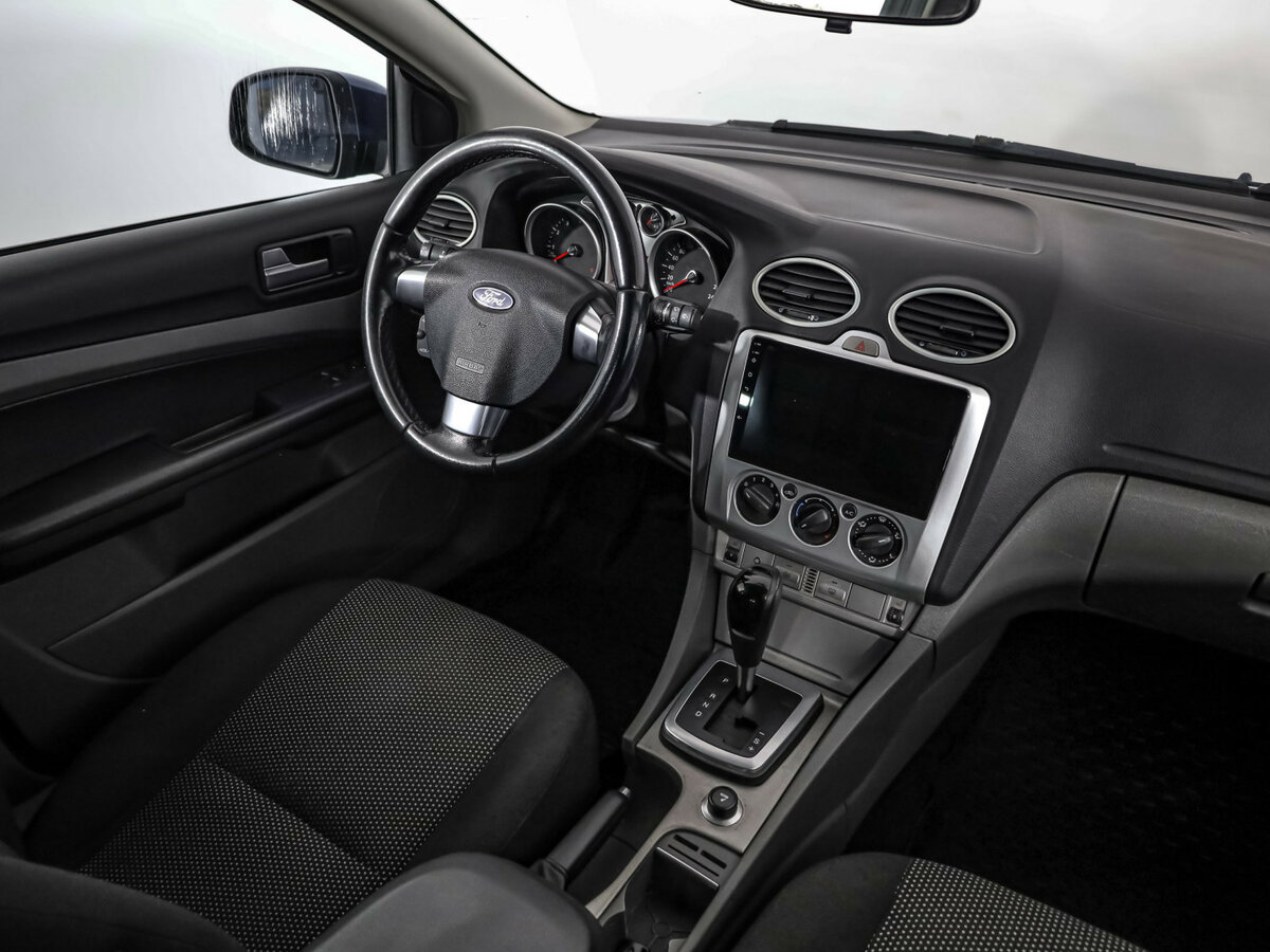 Ford Focus с пробегом — 2009 год. Фото: #6