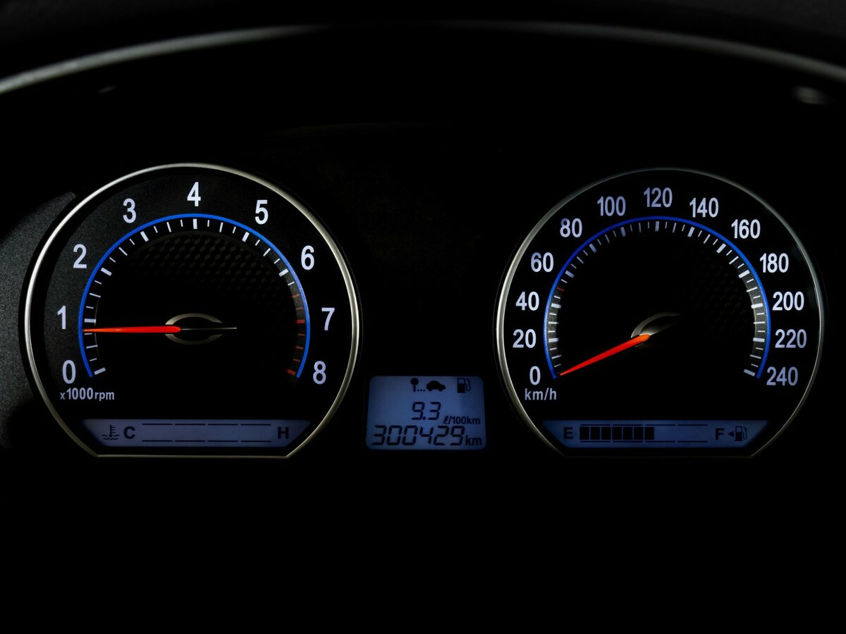 Kia Magentis с пробегом — 2007 год. Фото: #12