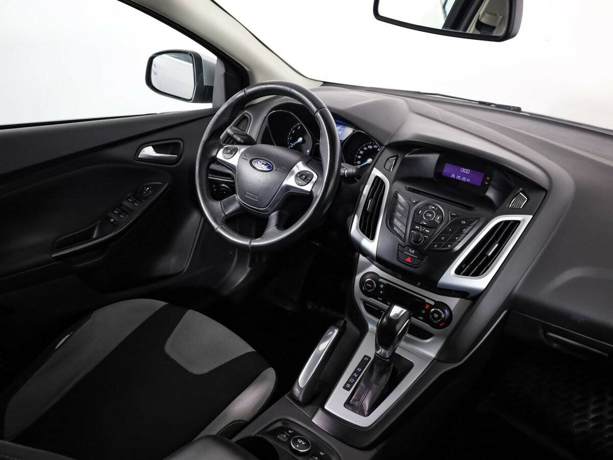 Ford Focus с пробегом — 2011 год. Фото: #6