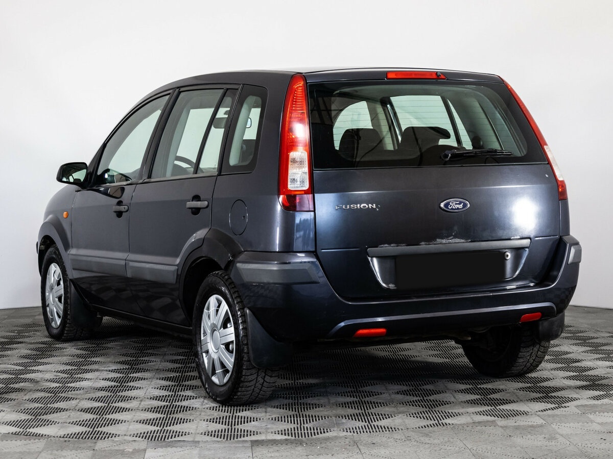 Ford Fusion с пробегом — 2007 год. Фото: #5