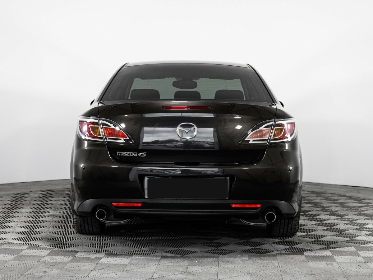 Mazda 6 с пробегом — 2010 год. Фото: #4