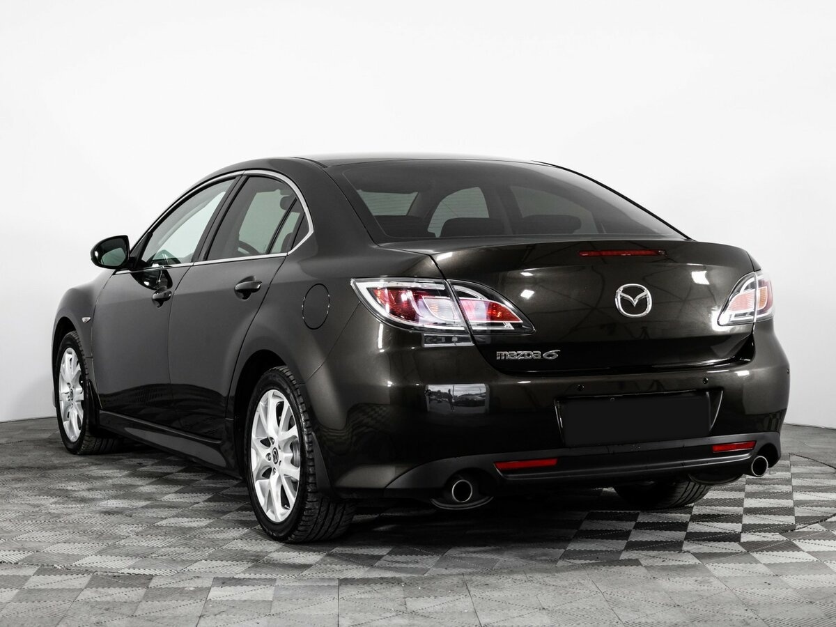 Mazda 6 с пробегом — 2010 год. Фото: #5