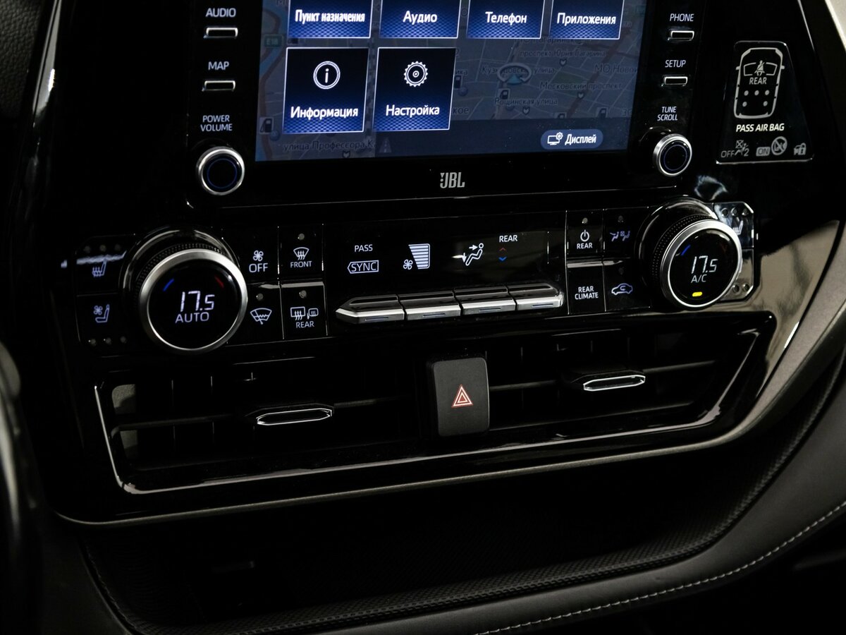 Toyota Highlander с пробегом — 2021 год. Фото: #11