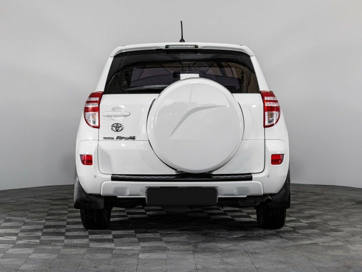 Toyota RAV4 с пробегом — 2010 год. Фото: #4