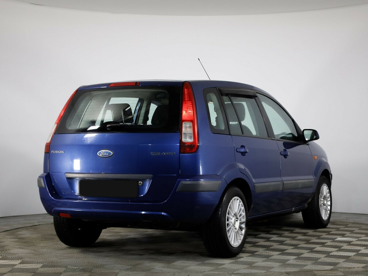 Ford Fusion с пробегом — 2008 год. Фото: #4