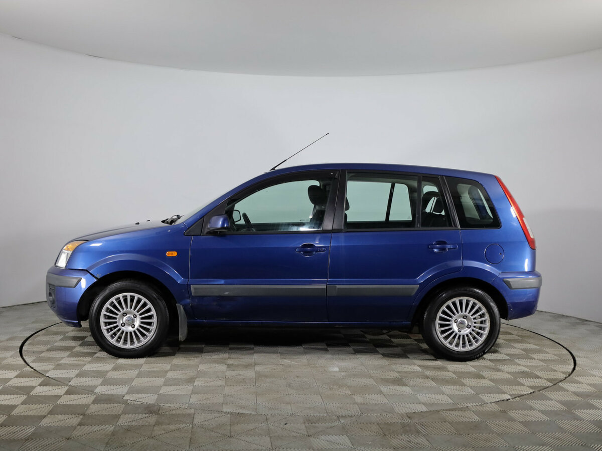 Ford Fusion с пробегом — 2008 год. Фото: #7