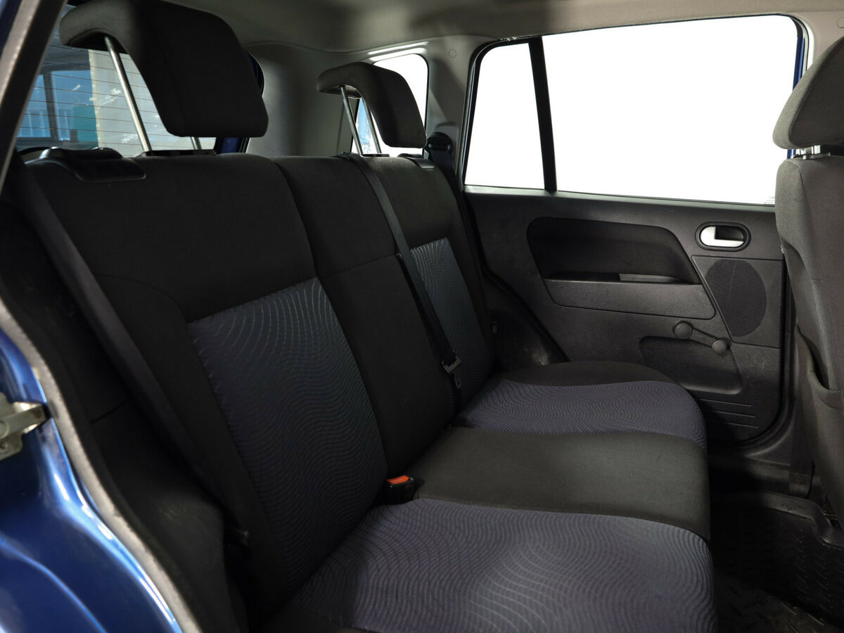 Ford Fusion с пробегом — 2008 год. Фото: #10