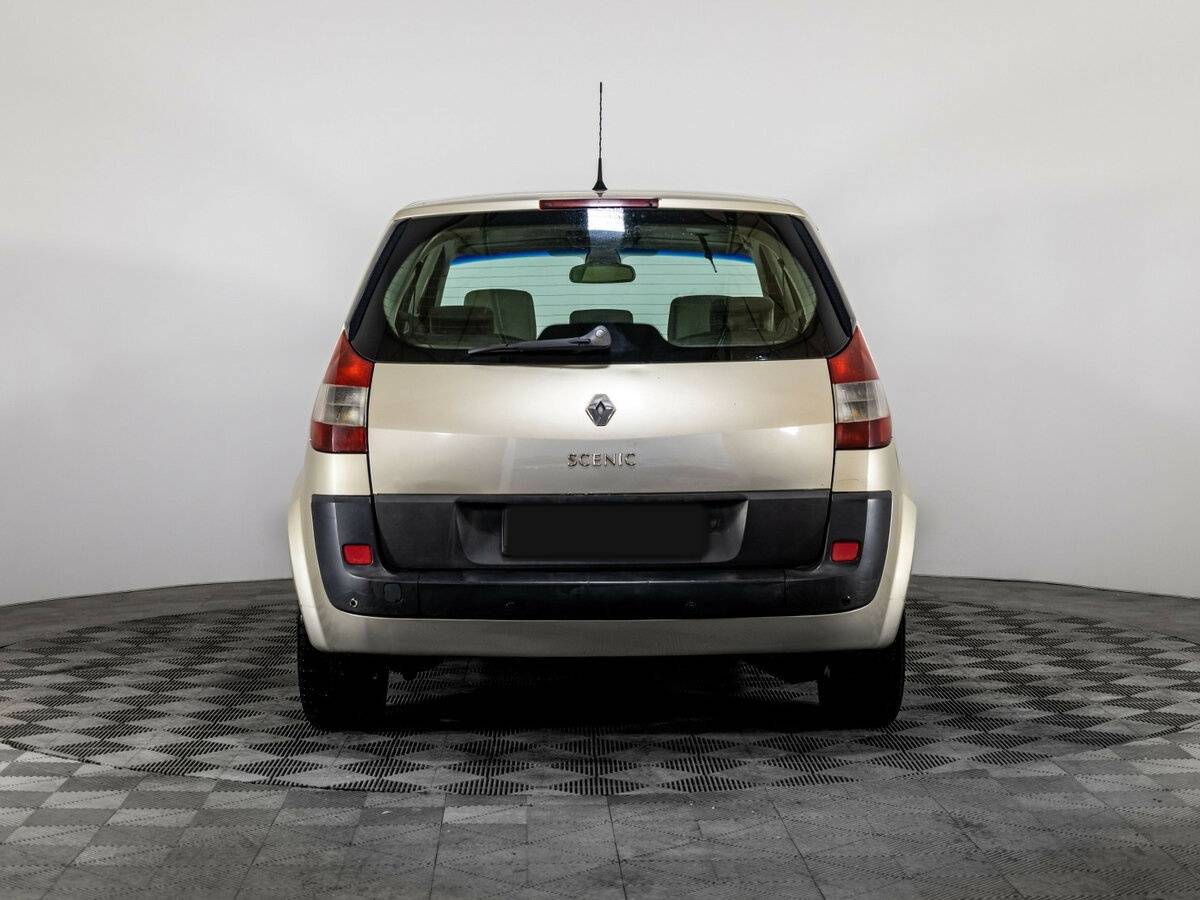 Renault Scenic с пробегом — 2006 год. Фото: #4