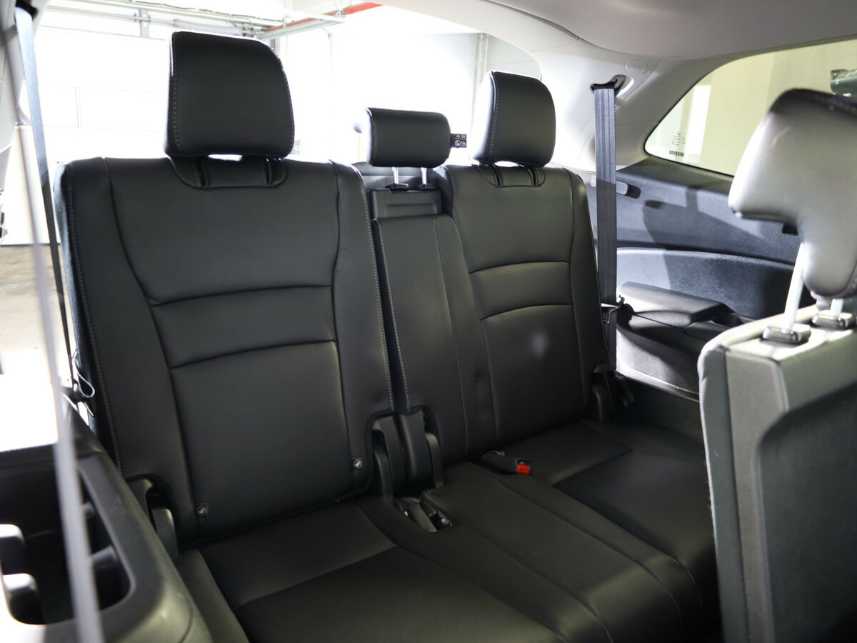 Honda Pilot с пробегом — 2016 год. Фото: #13