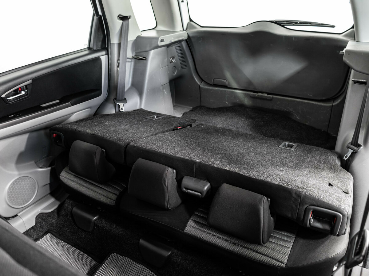 Suzuki SX4 с пробегом — 2011 год. Фото: #12