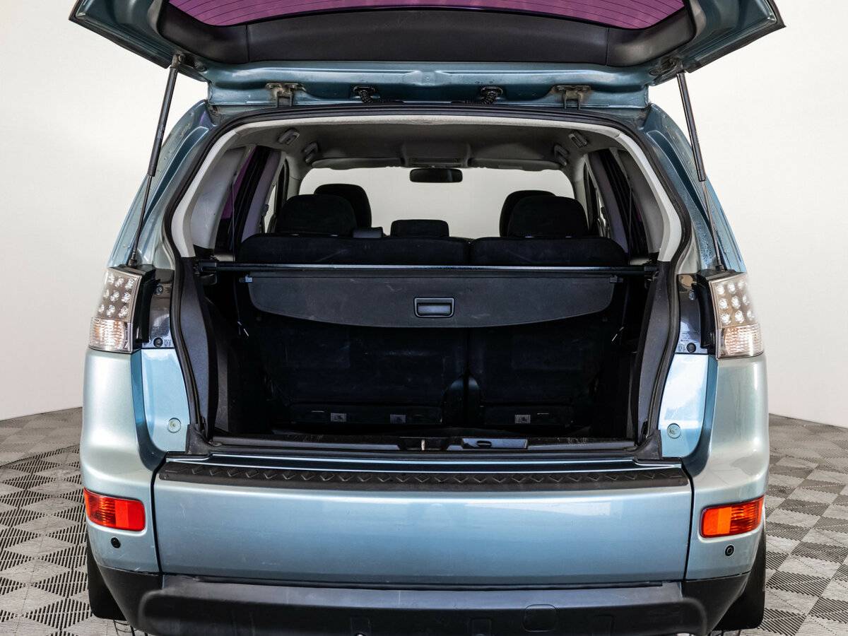Mitsubishi Outlander с пробегом — 2007 год. Фото: #15