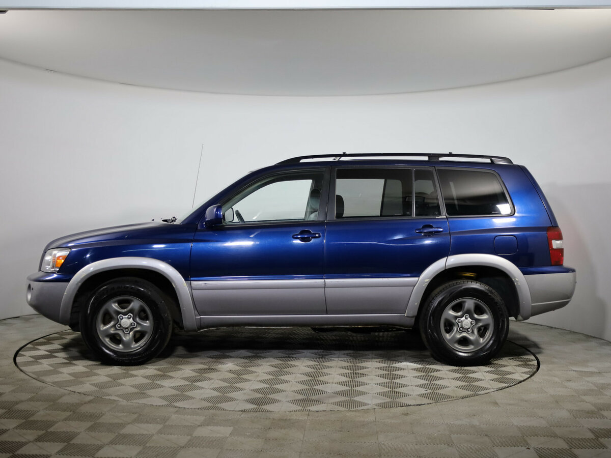 Toyota Highlander с пробегом — 2003 год. Фото: #1