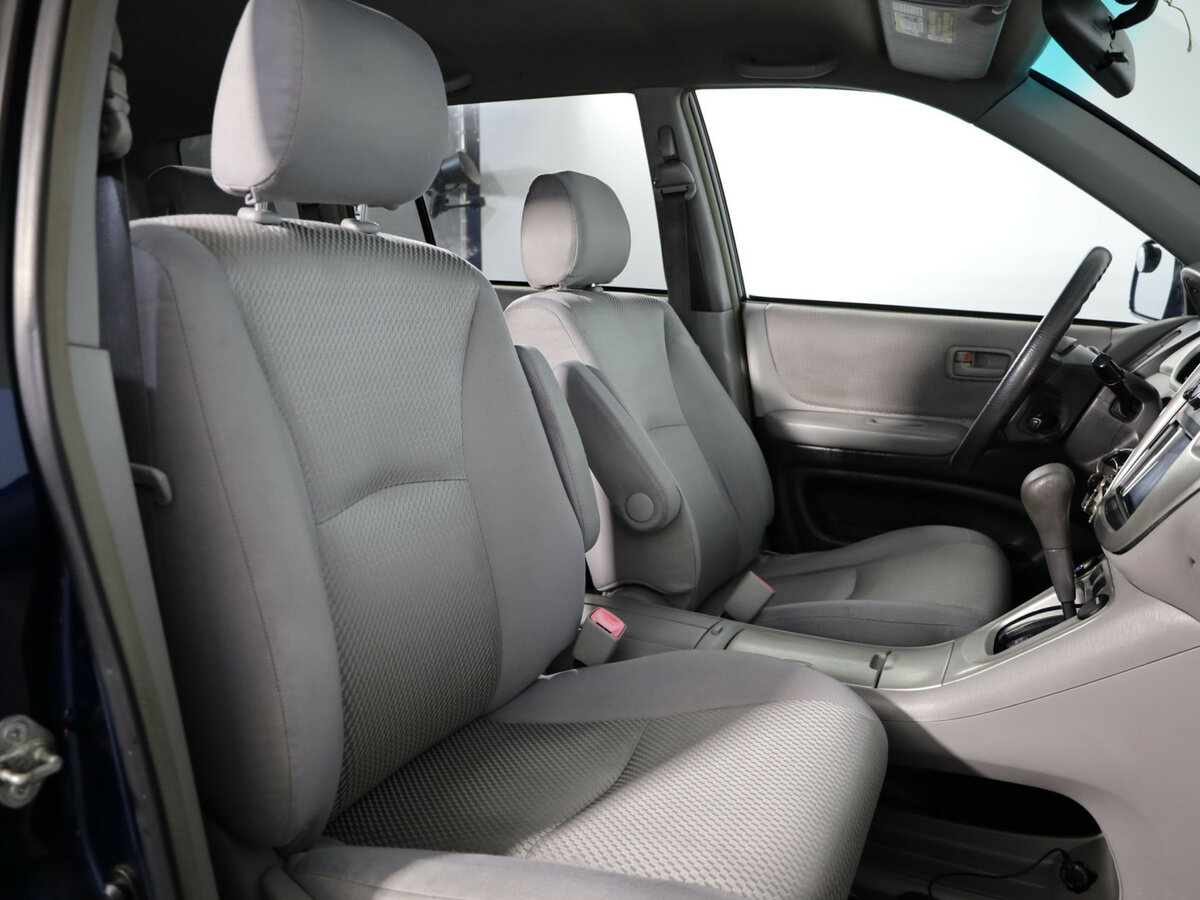 Toyota Highlander с пробегом — 2003 год. Фото: #11