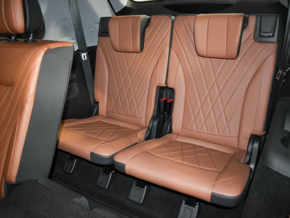 Chery Tiggo 8 Pro e+ с пробегом — 2023 год. Фото: #13