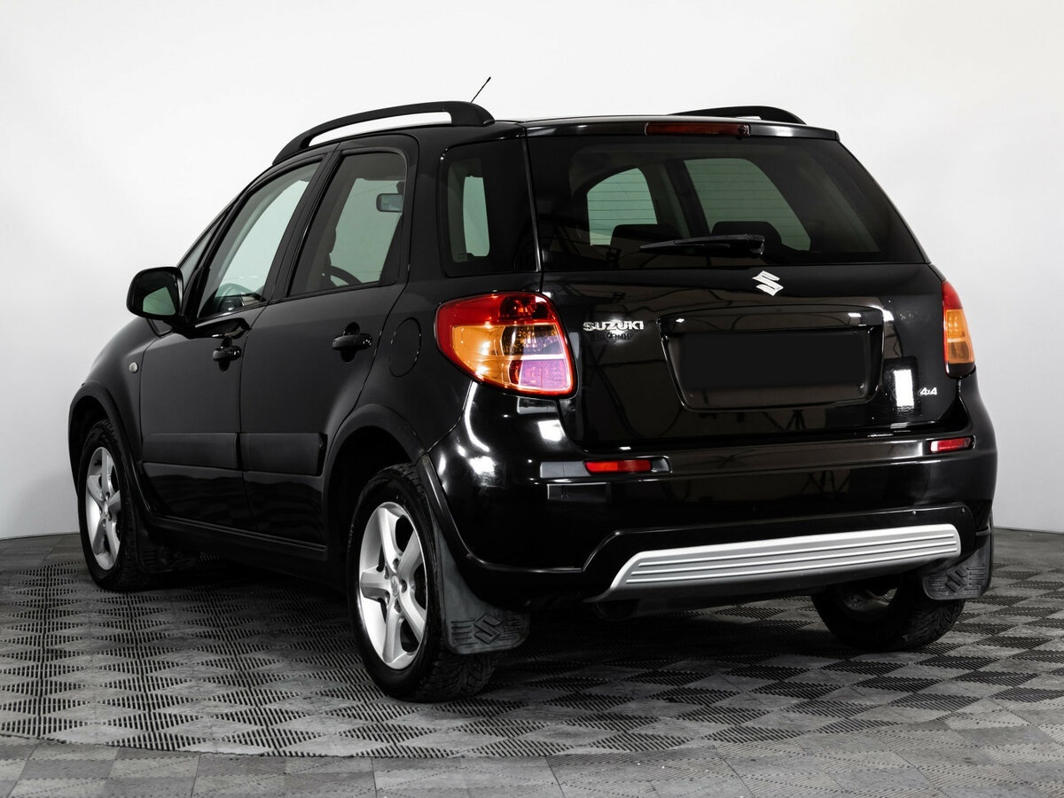 Suzuki SX4 с пробегом — 2007 год. Фото: #5