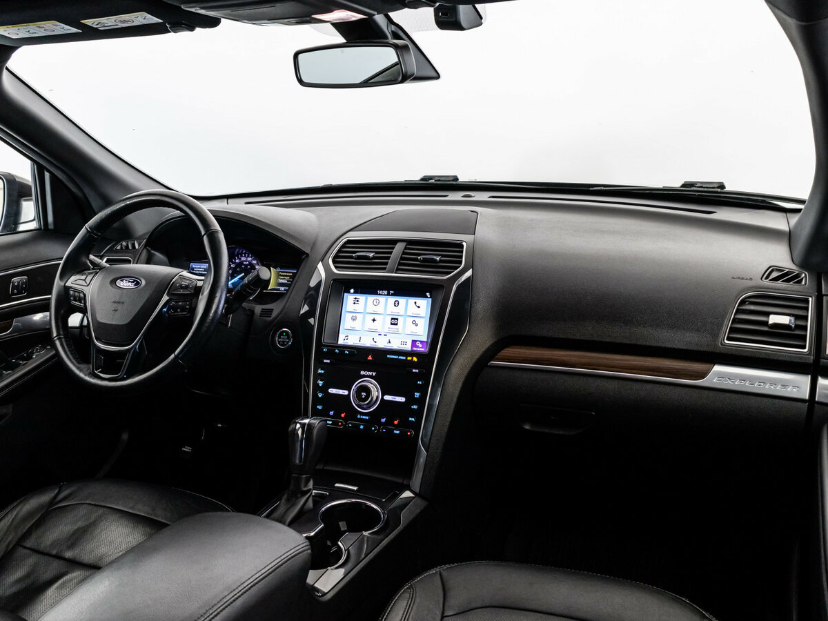 Ford Explorer с пробегом — 2019 год. Фото: #6