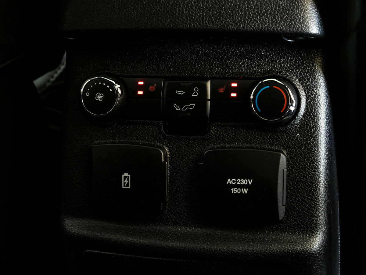 Ford Explorer с пробегом — 2019 год. Фото: #21