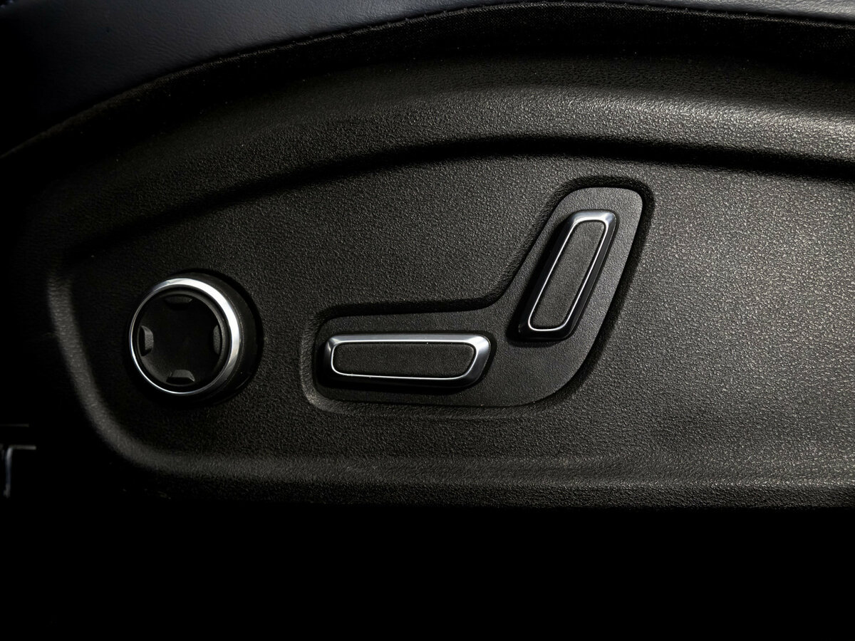 Geely Atlas с пробегом — 2023 год. Фото: #24