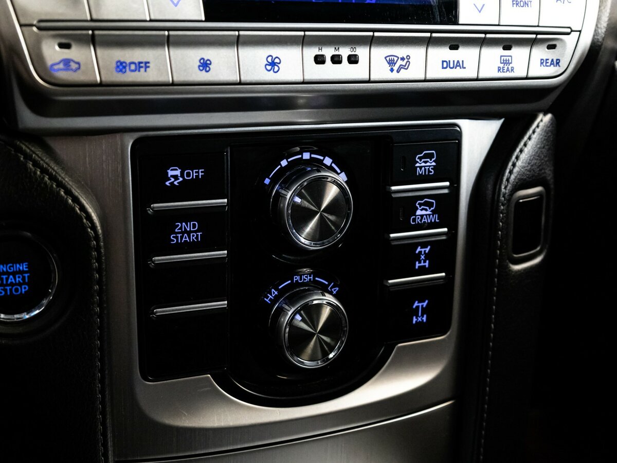 Toyota Land Cruiser Prado с пробегом — 2019 год. Фото: #11