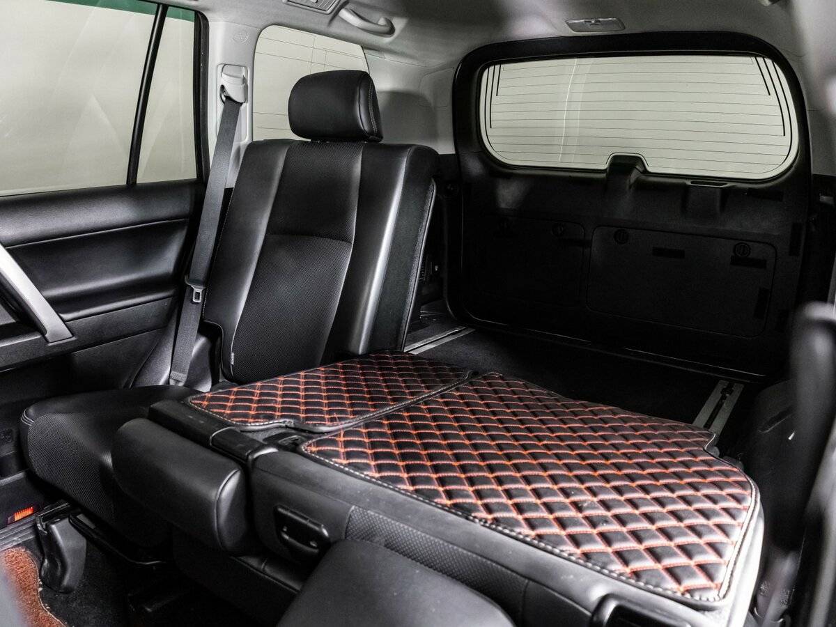 Toyota Land Cruiser Prado с пробегом — 2019 год. Фото: #21