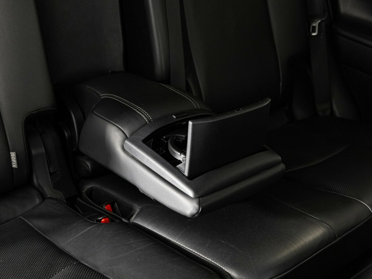 Toyota Land Cruiser Prado с пробегом — 2019 год. Фото: #23