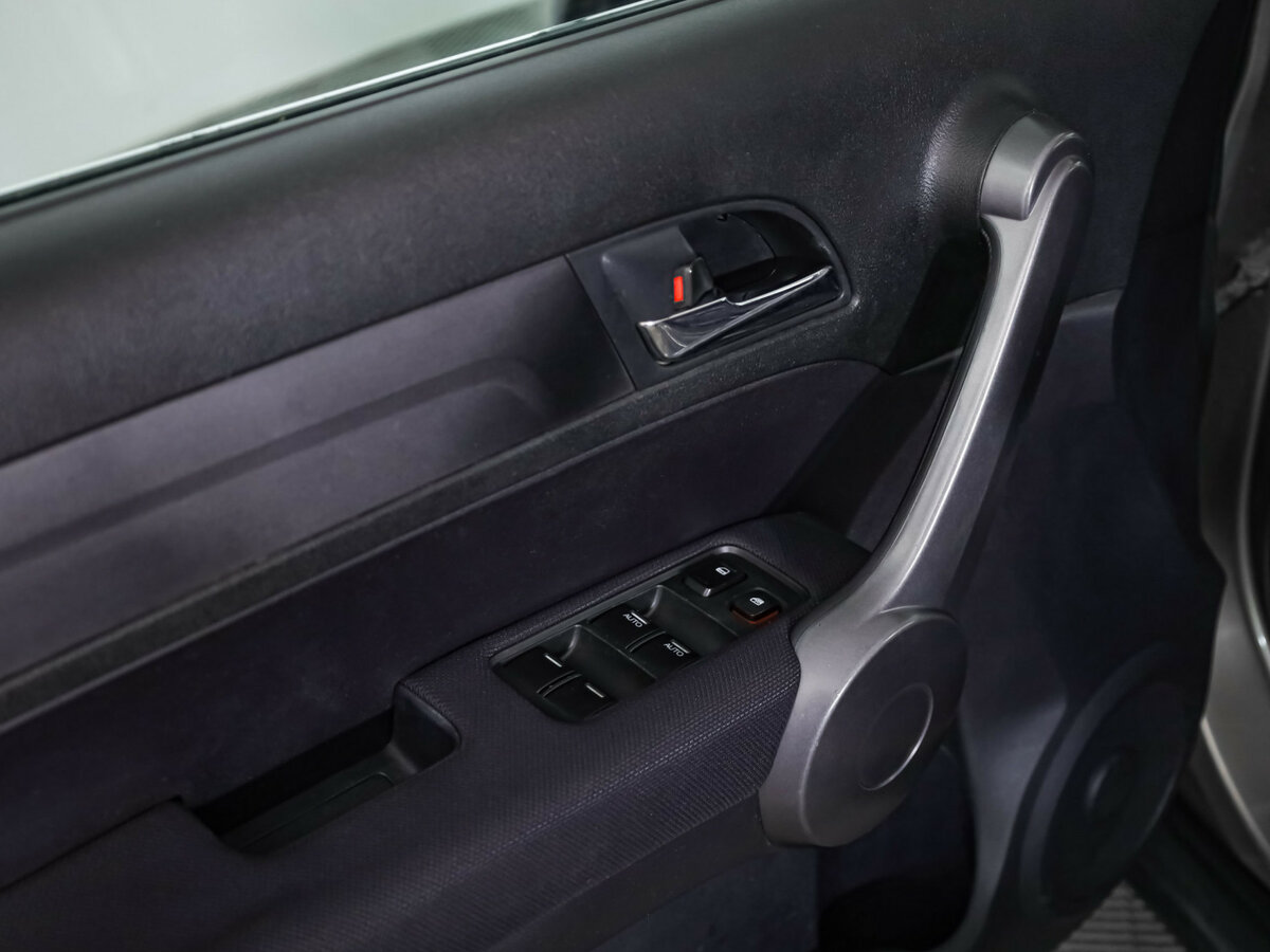 Honda CR-V с пробегом — 2008 год. Фото: #13