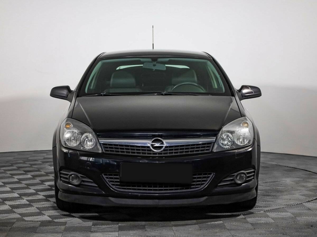 Opel Astra с пробегом — 2008 год. Фото: #1