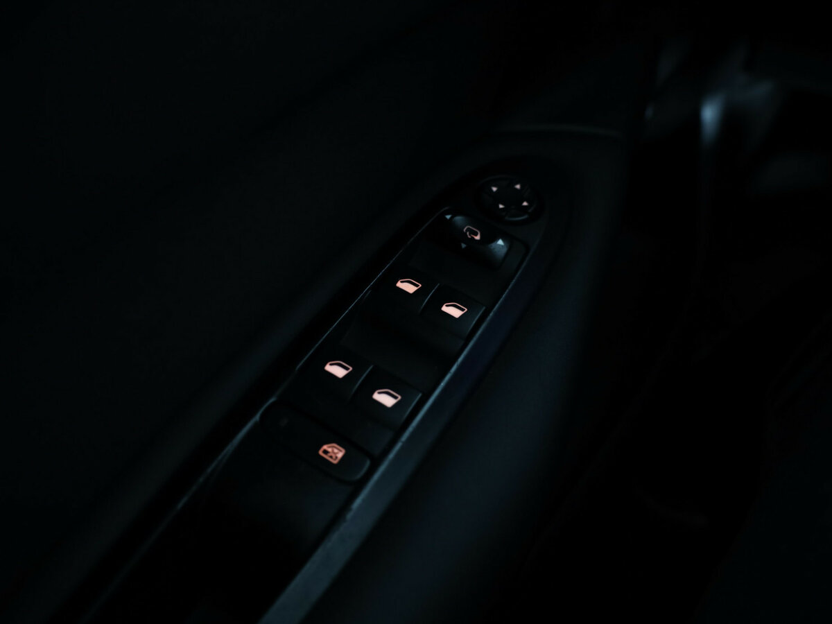 Citroen C4 с пробегом — 2012 год. Фото: #22