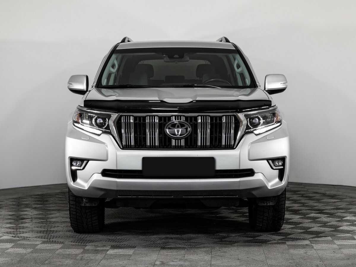 Toyota Land Cruiser Prado с пробегом — 2023 год. Фото: #2