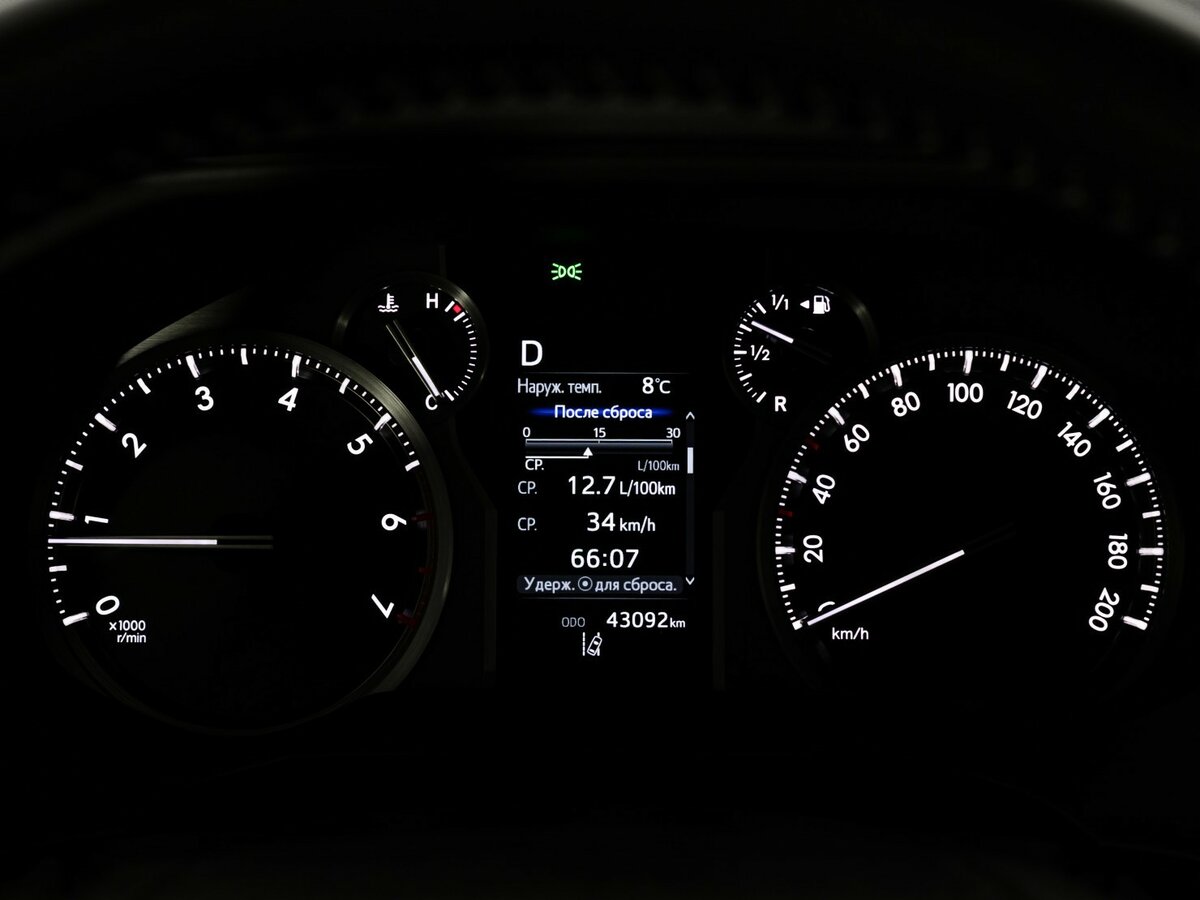 Toyota Land Cruiser Prado с пробегом — 2023 год. Фото: #10