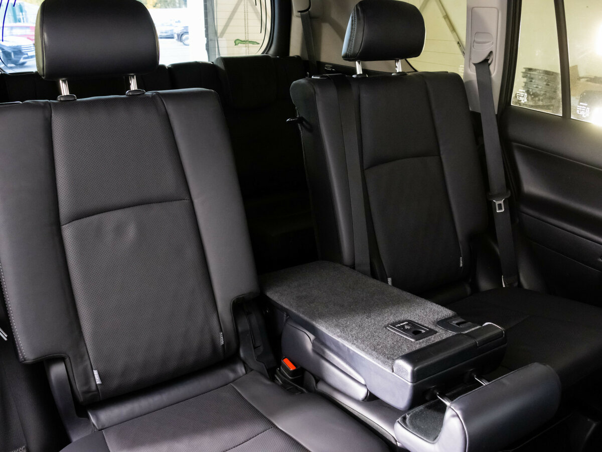 Toyota Land Cruiser Prado с пробегом — 2023 год. Фото: #23