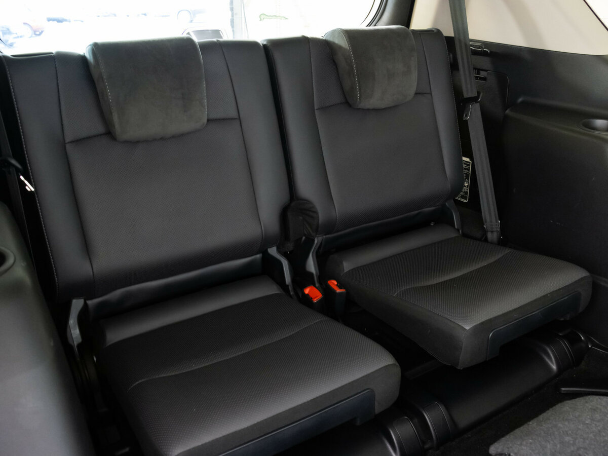 Toyota Land Cruiser Prado с пробегом — 2023 год. Фото: #25