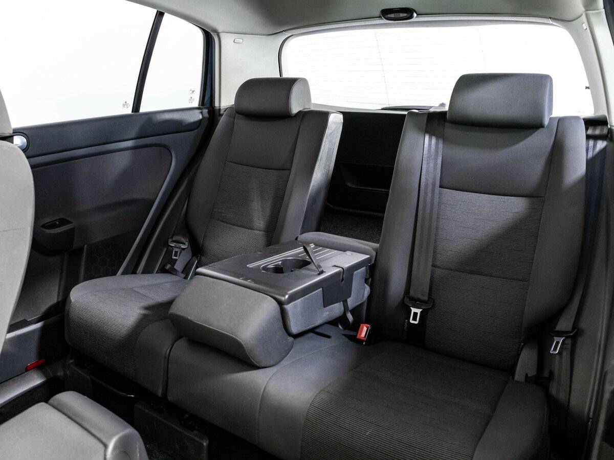 Volkswagen Golf Plus с пробегом — 2008 год. Фото: #14