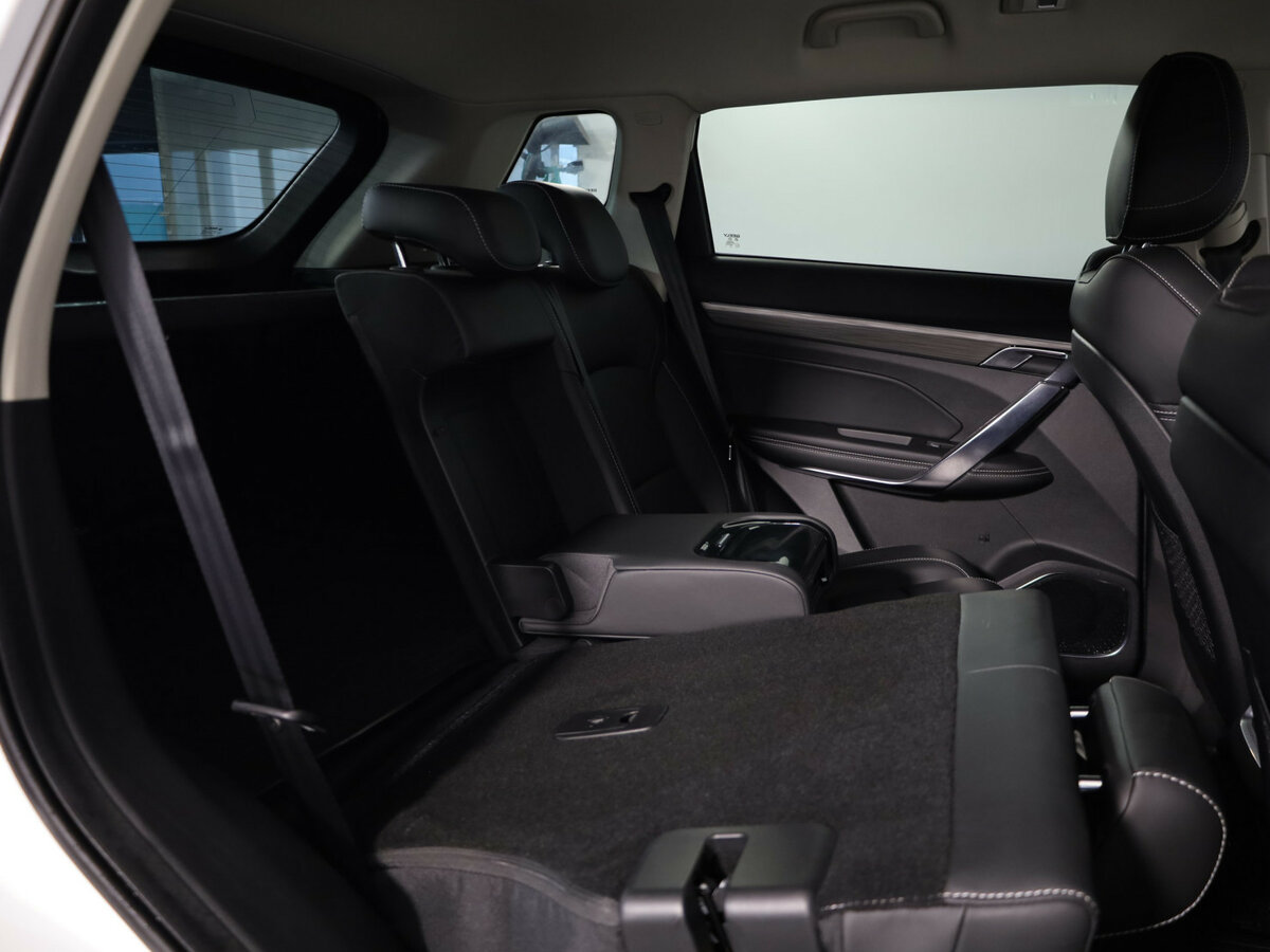 Geely Atlas Pro с пробегом — 2022 год. Фото: #15