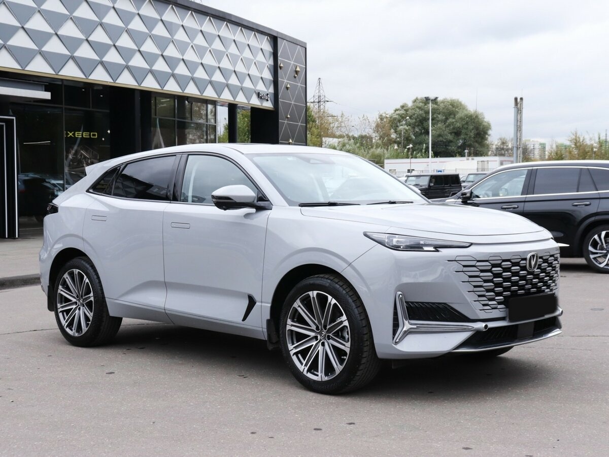 Changan UNI-K с пробегом — 2024 год. Фото: #2