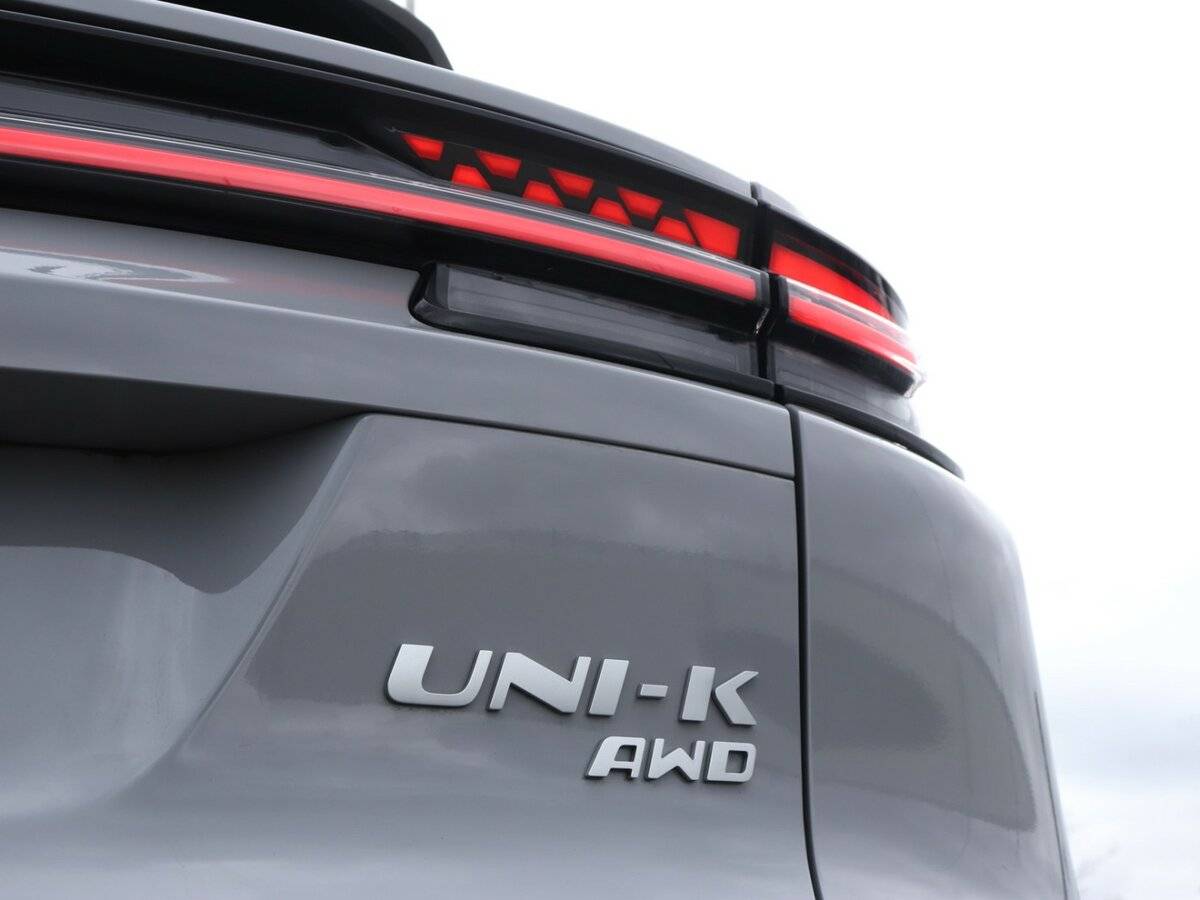 Changan UNI-K с пробегом — 2024 год. Фото: #23