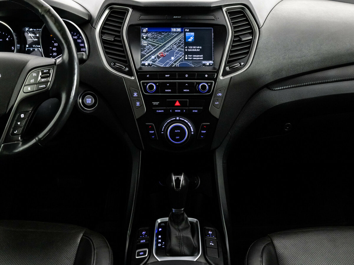 Hyundai Santa Fe с пробегом — 2018 год. Фото: #10