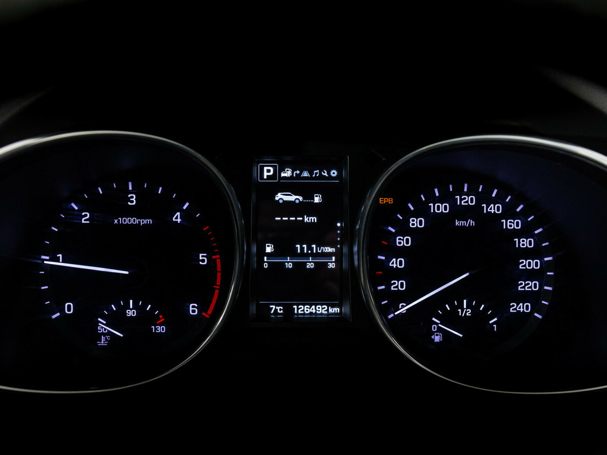 Hyundai Santa Fe с пробегом — 2018 год. Фото: #22