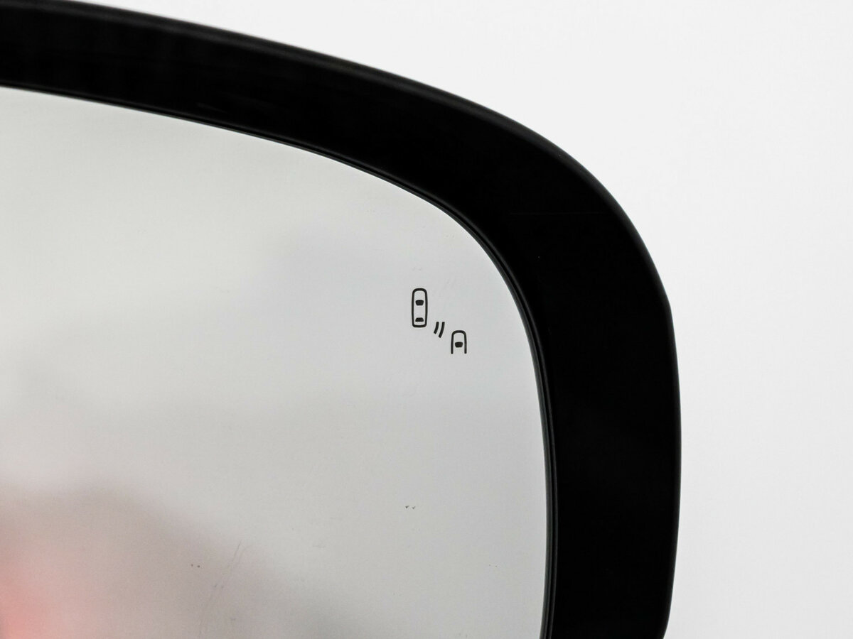 Mitsubishi Outlander с пробегом — 2018 год. Фото: #23