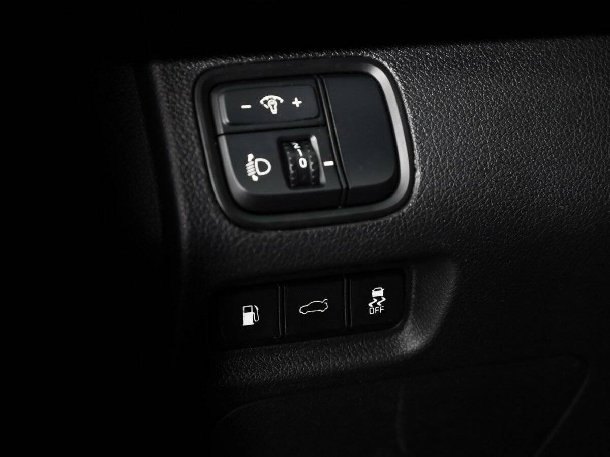 Kia Optima с пробегом — 2019 год. Фото: #11