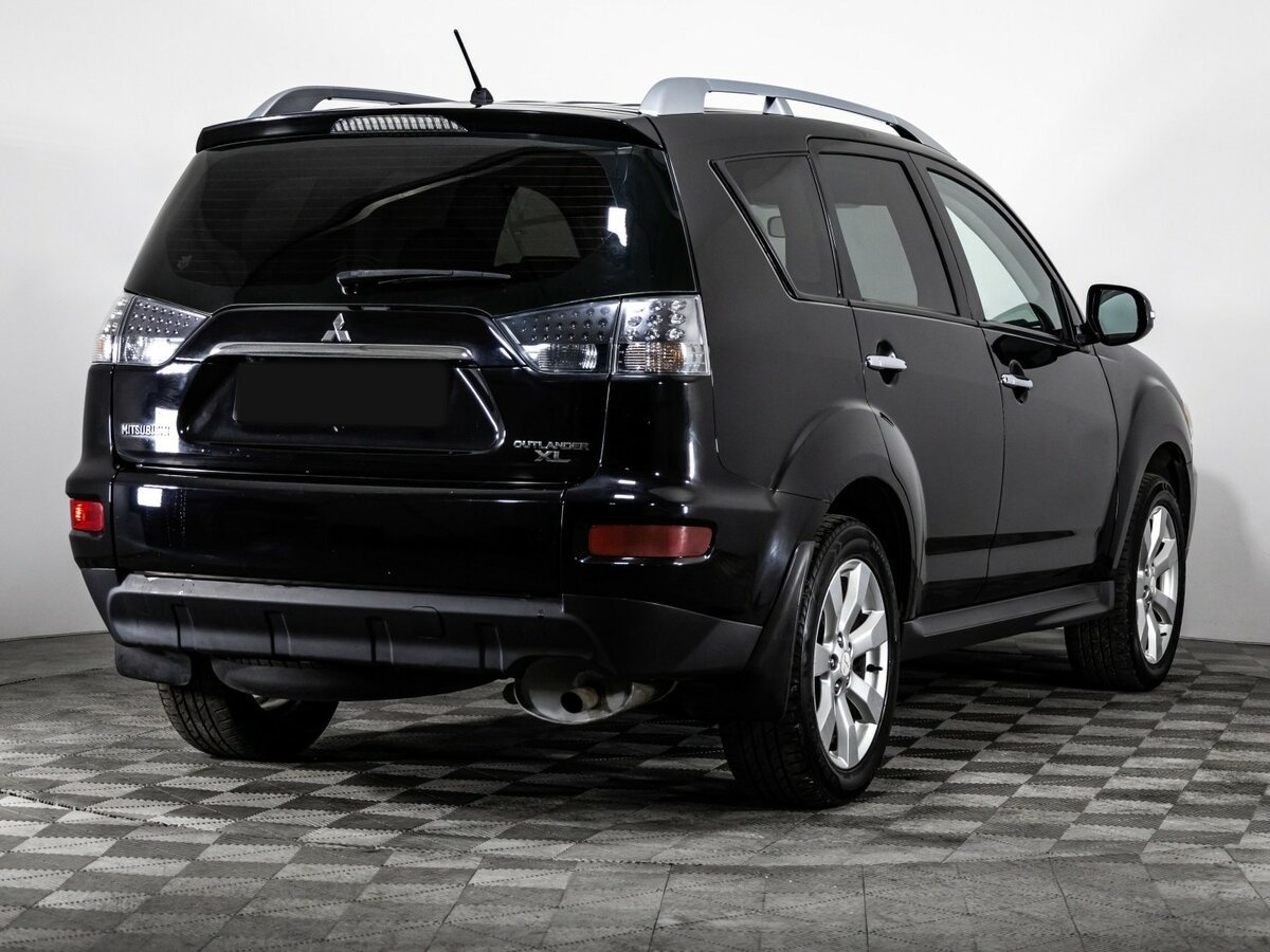 Mitsubishi Outlander с пробегом — 2010 год. Фото: #3