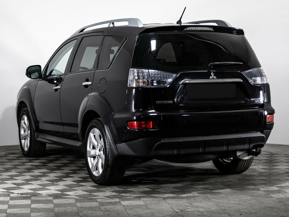 Mitsubishi Outlander с пробегом — 2010 год. Фото: #5