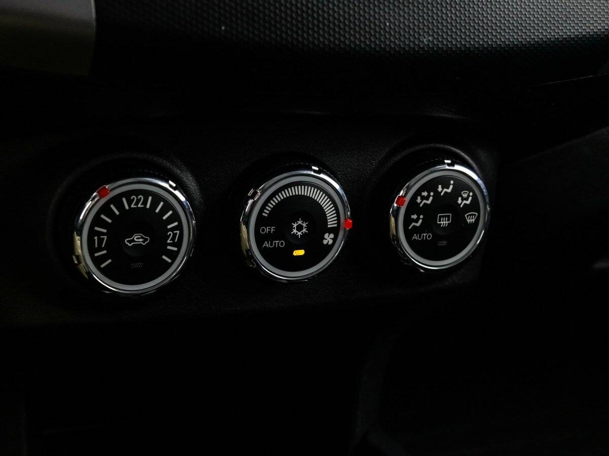 Mitsubishi Outlander с пробегом — 2010 год. Фото: #11