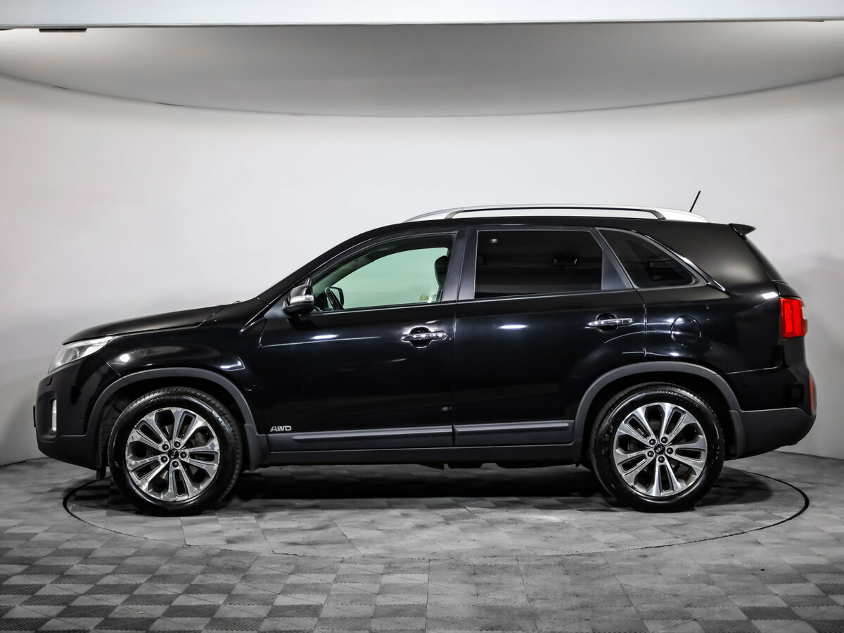 Kia Sorento с пробегом — 2014 год. Фото: #7