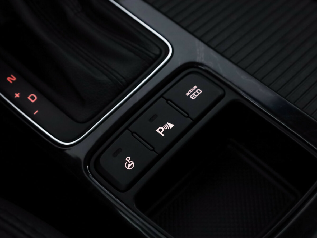 Kia Sorento с пробегом — 2014 год. Фото: #18