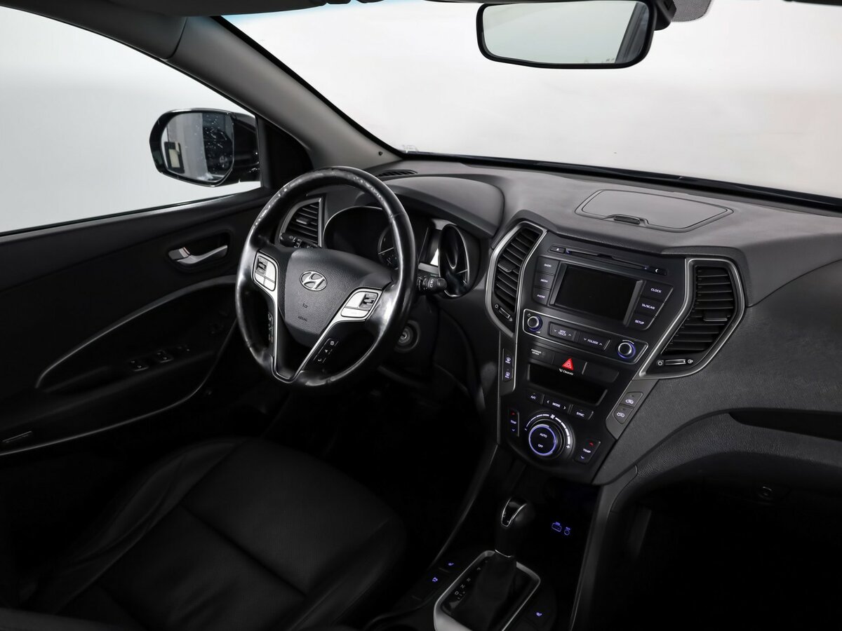 Hyundai Santa Fe с пробегом — 2016 год. Фото: #8