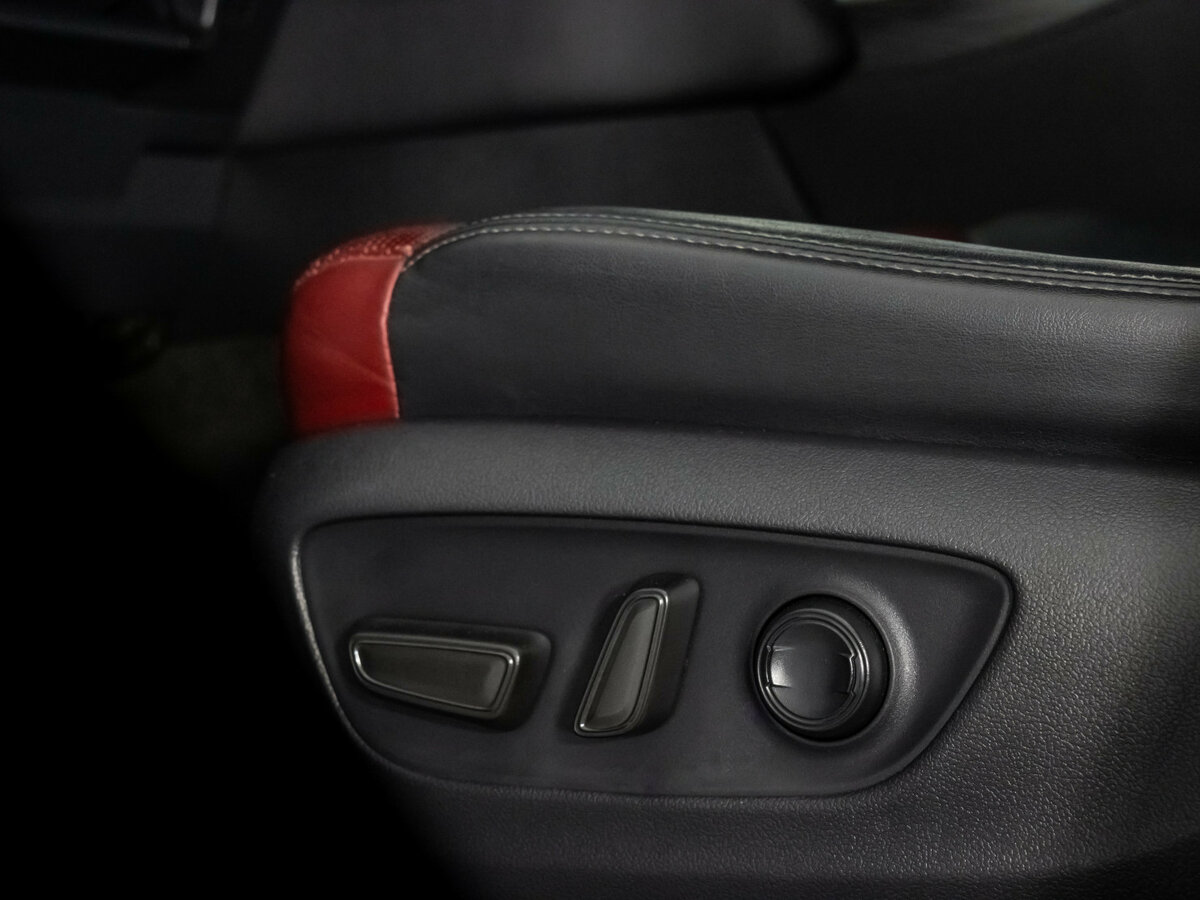 Toyota Land Cruiser с пробегом — 2022 год. Фото: #22